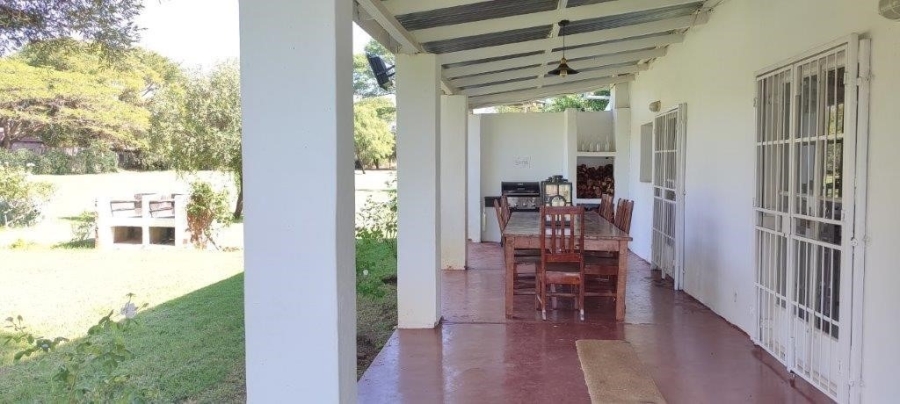 4 Bedroom Property for Sale in Groot Marico North West